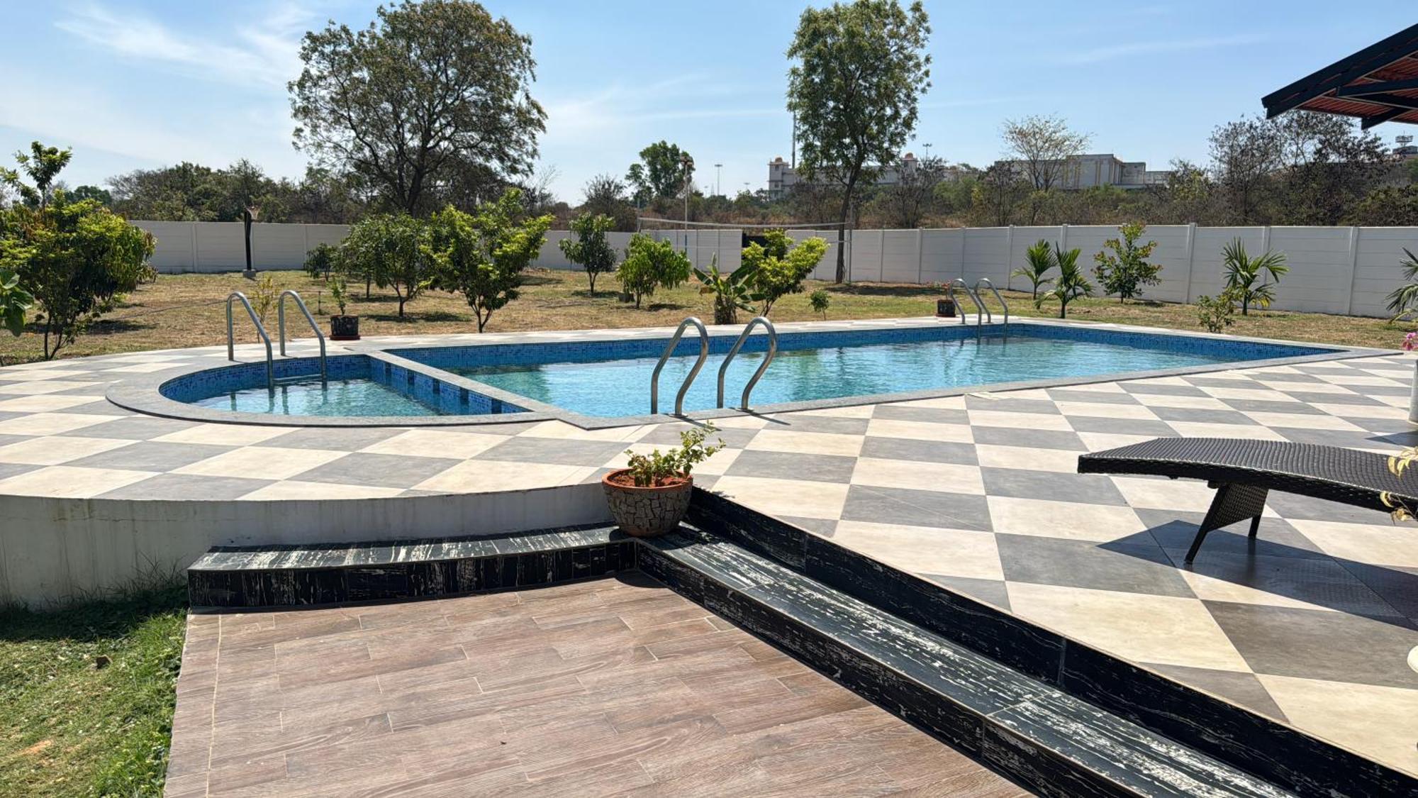 Raj Home Stay Майсур Экстерьер фото
